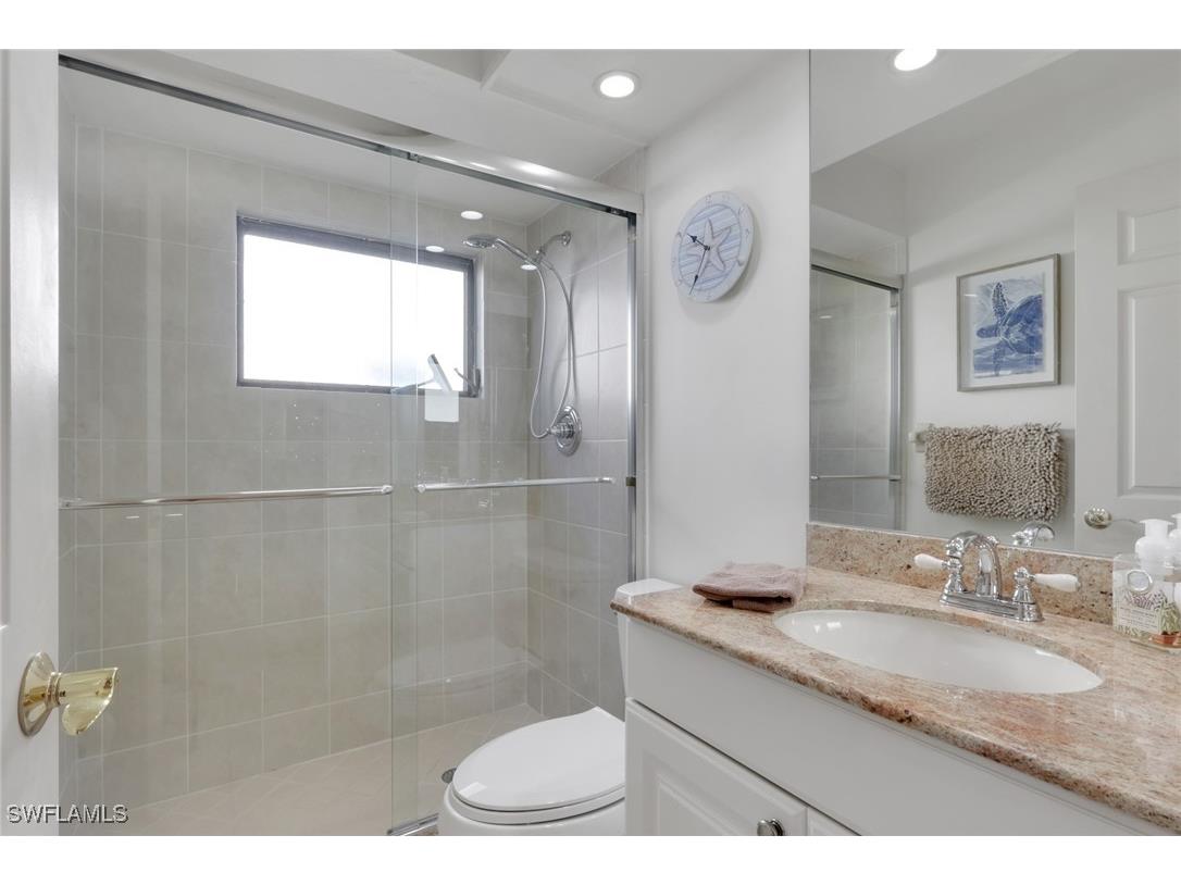 841 Kings Way Naples FL 34104 225076700 image23