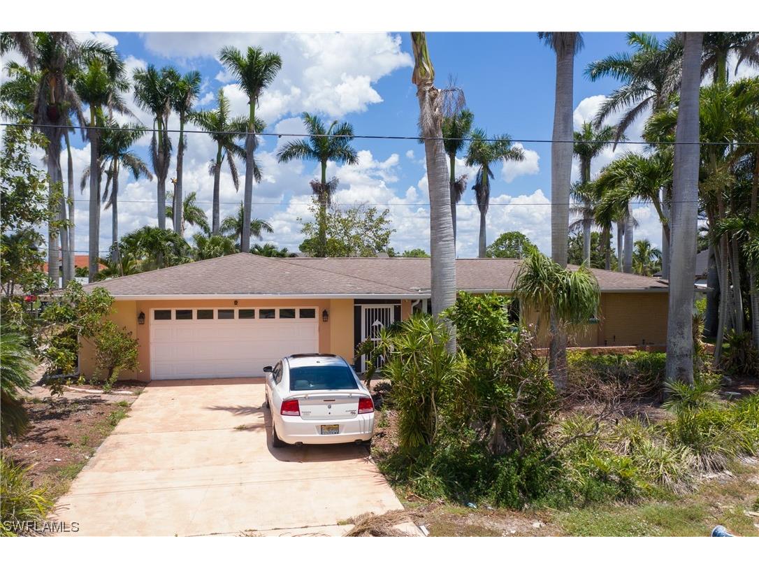 841 Montclaire Court Cape Coral FL 33904 223039476 image1