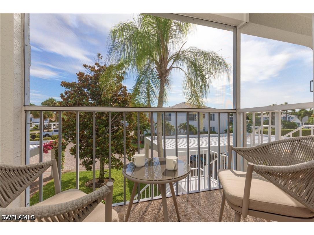 841 Tanbark Drive #202 Naples FL 34108 226023284 image3