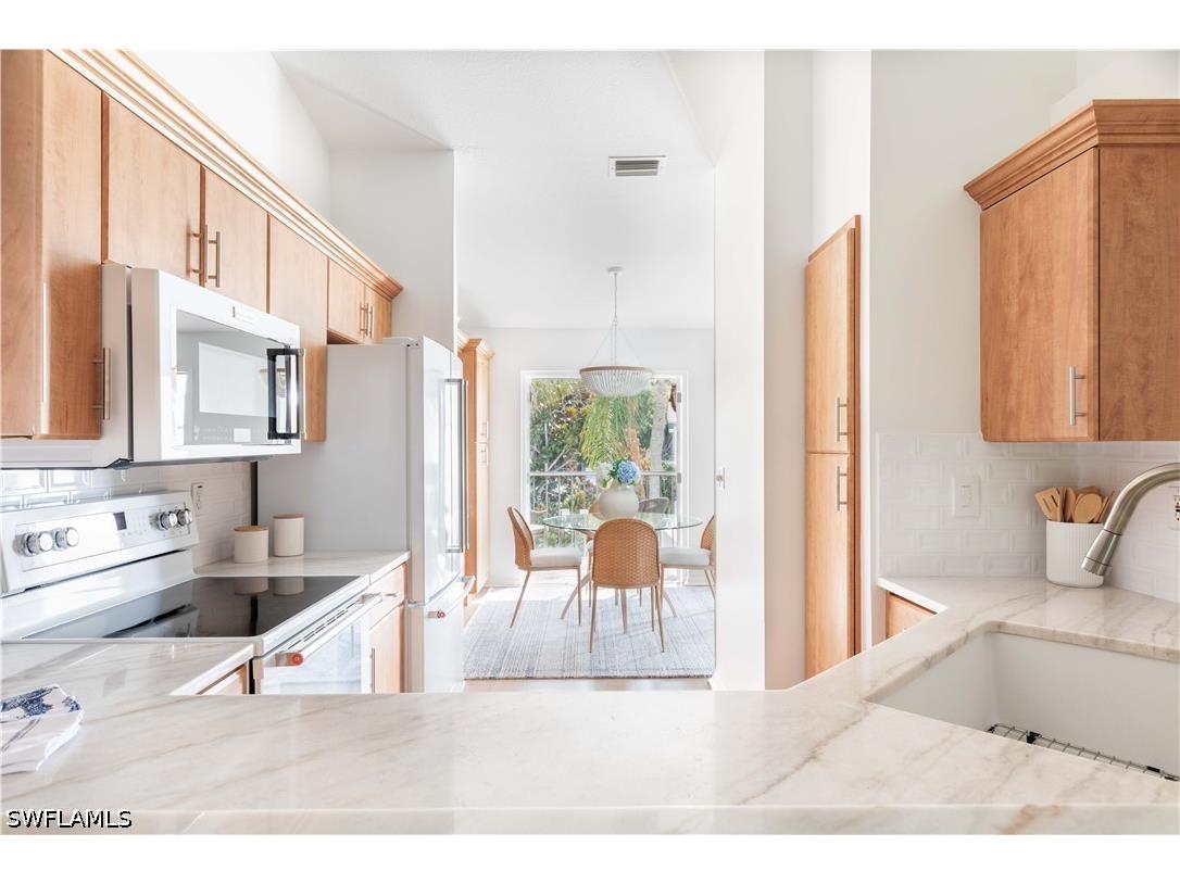 841 Tanbark Drive #202 Naples FL 34108 226023284 image4