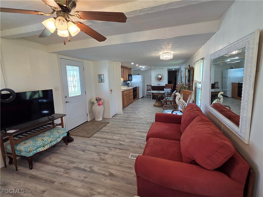 841 Winterest Drive North Fort Myers FL 33917 2025020513 image10