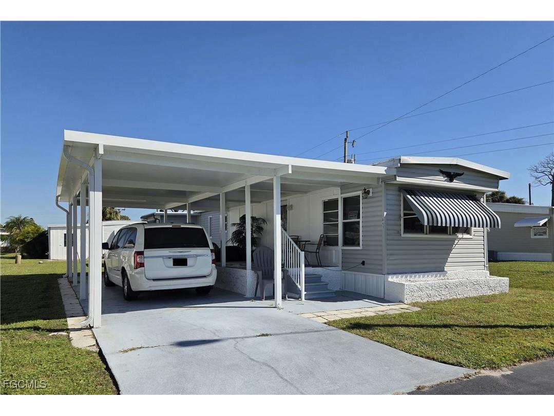 841 Winterest Drive North Fort Myers FL 33917 2025020513 image20