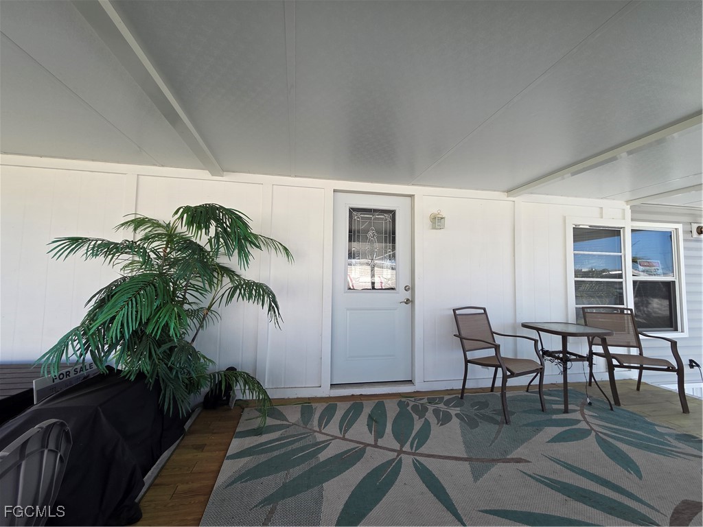 841 Winterest Drive North Fort Myers FL 33917 2025020513 image4