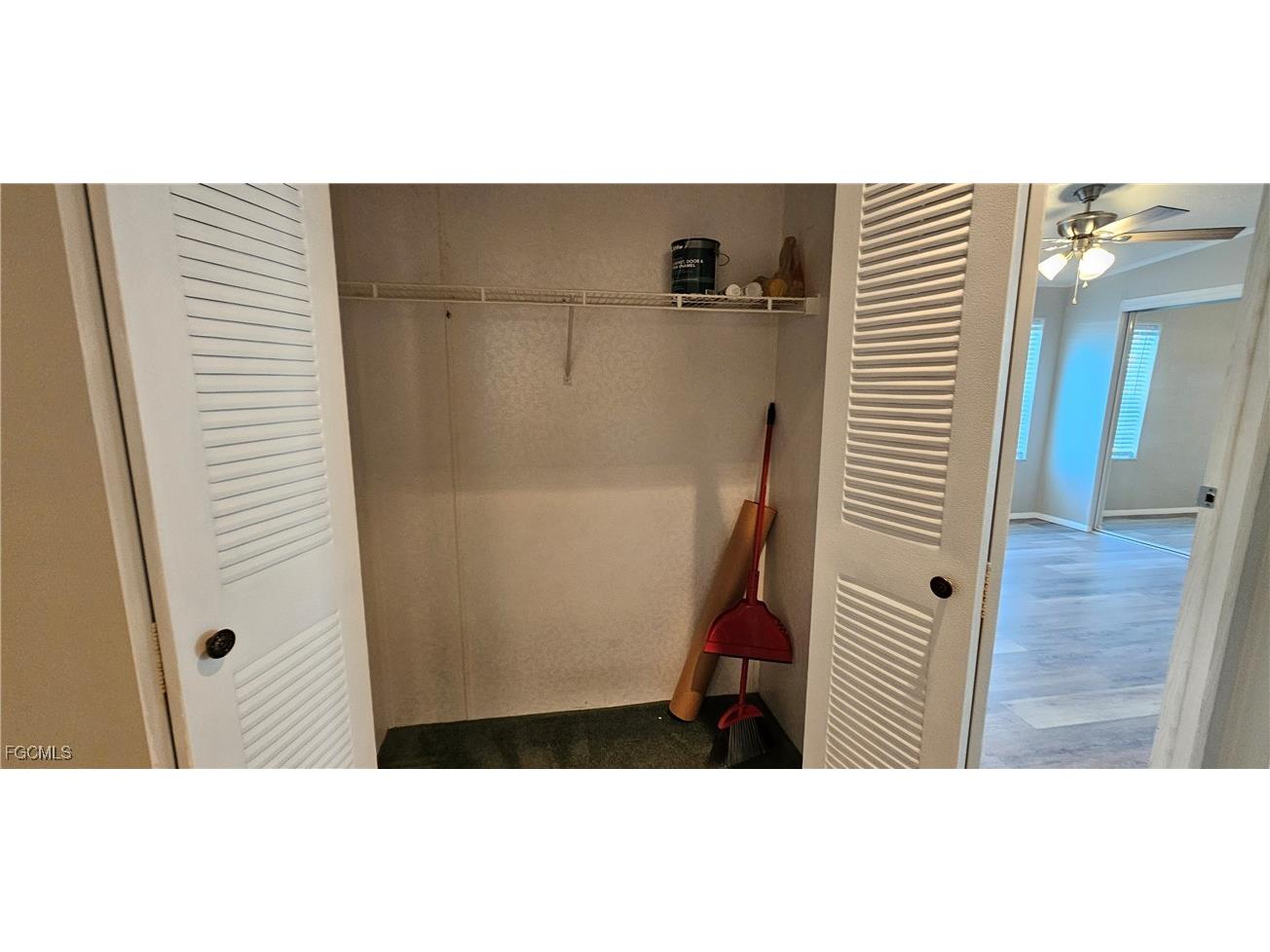 8410 Wagon Wheel Circle North Fort Myers FL 33917 2025021086 image10