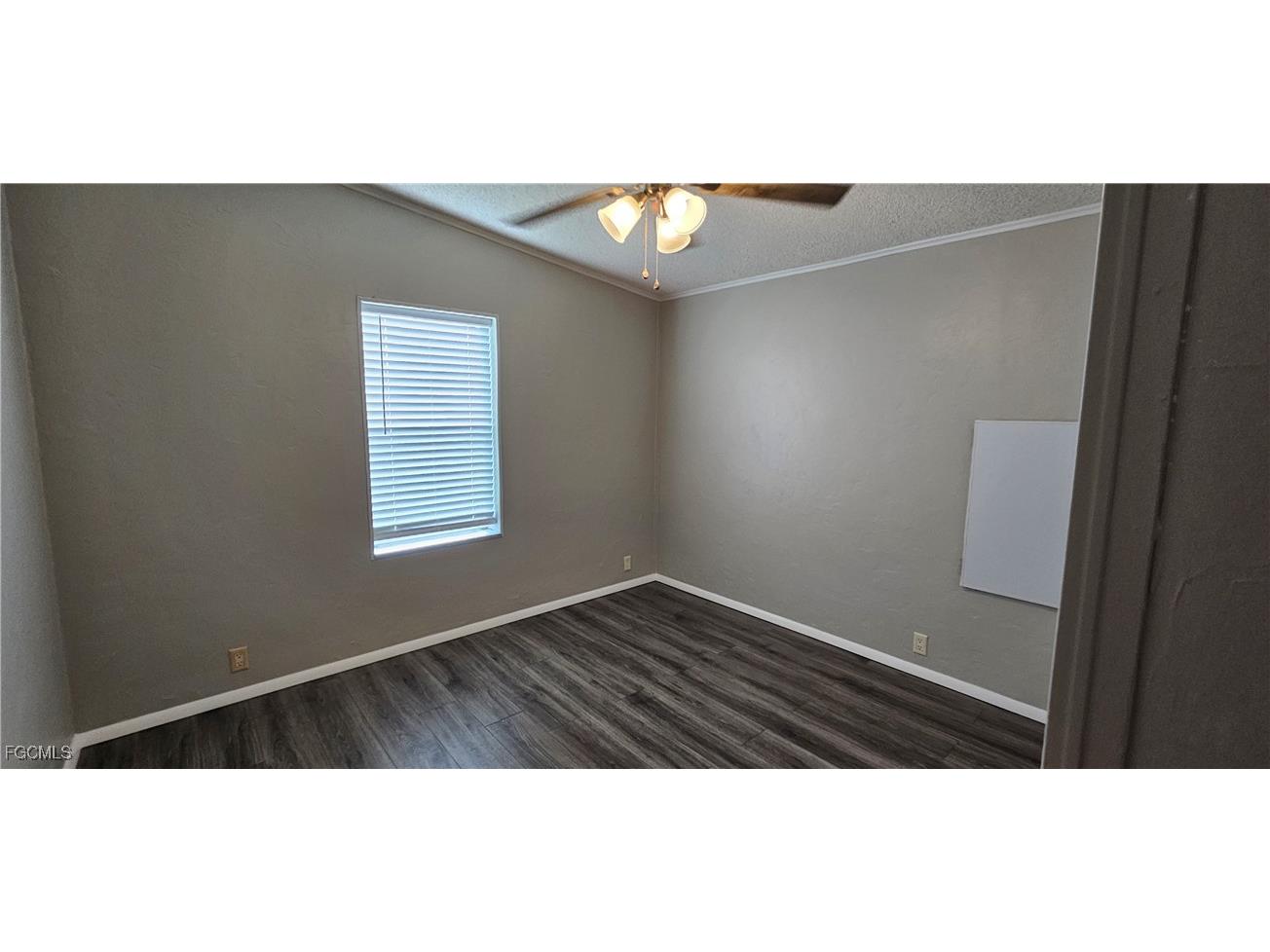 8410 Wagon Wheel Circle North Fort Myers FL 33917 2025021086 image14