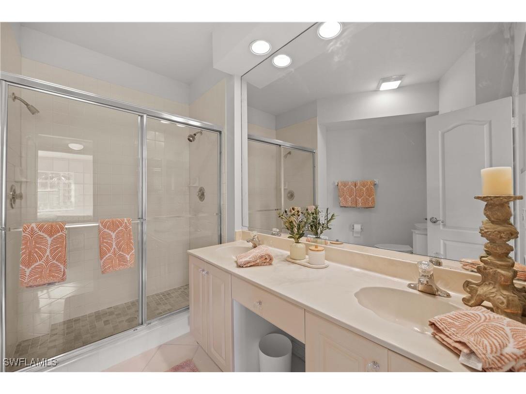 8415 Excalibur Circle #B10 Naples FL 34108 225082639 image15