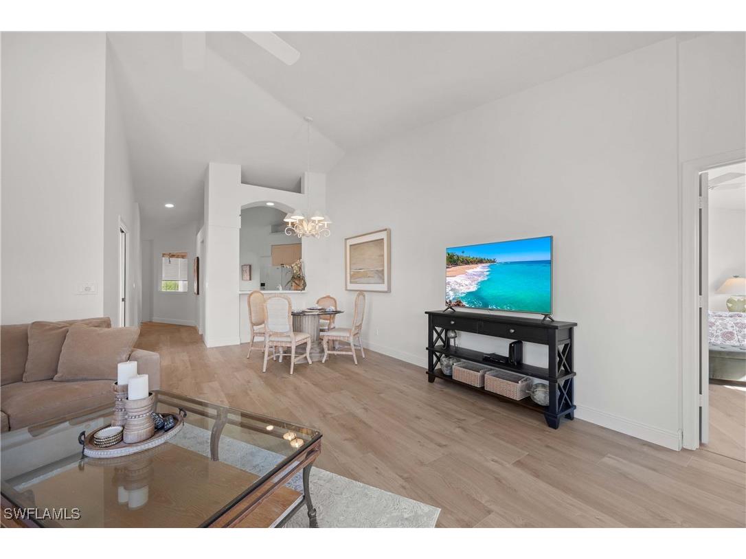 8415 Excalibur Circle #B10 Naples FL 34108 225082639 image6