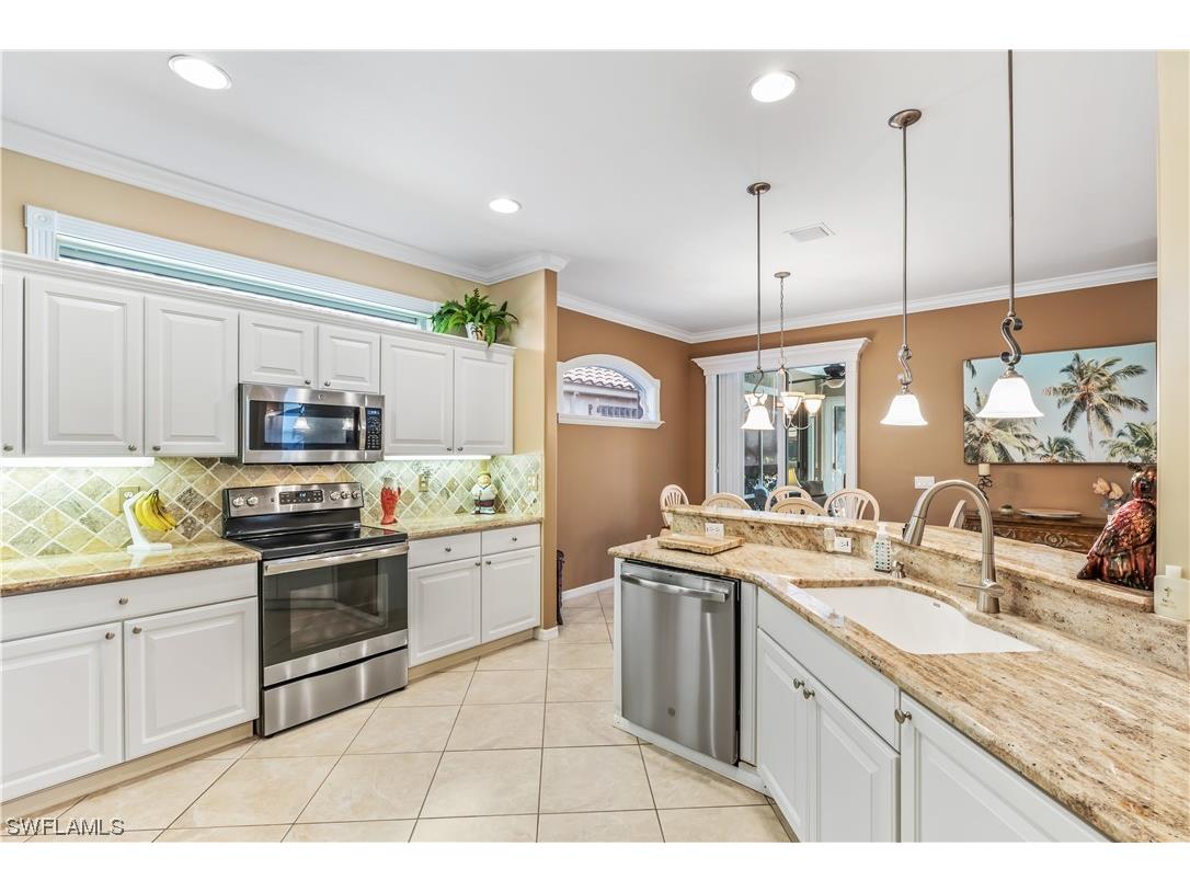 8415 Langshire Way Fort Myers FL 33912 223078927 image1