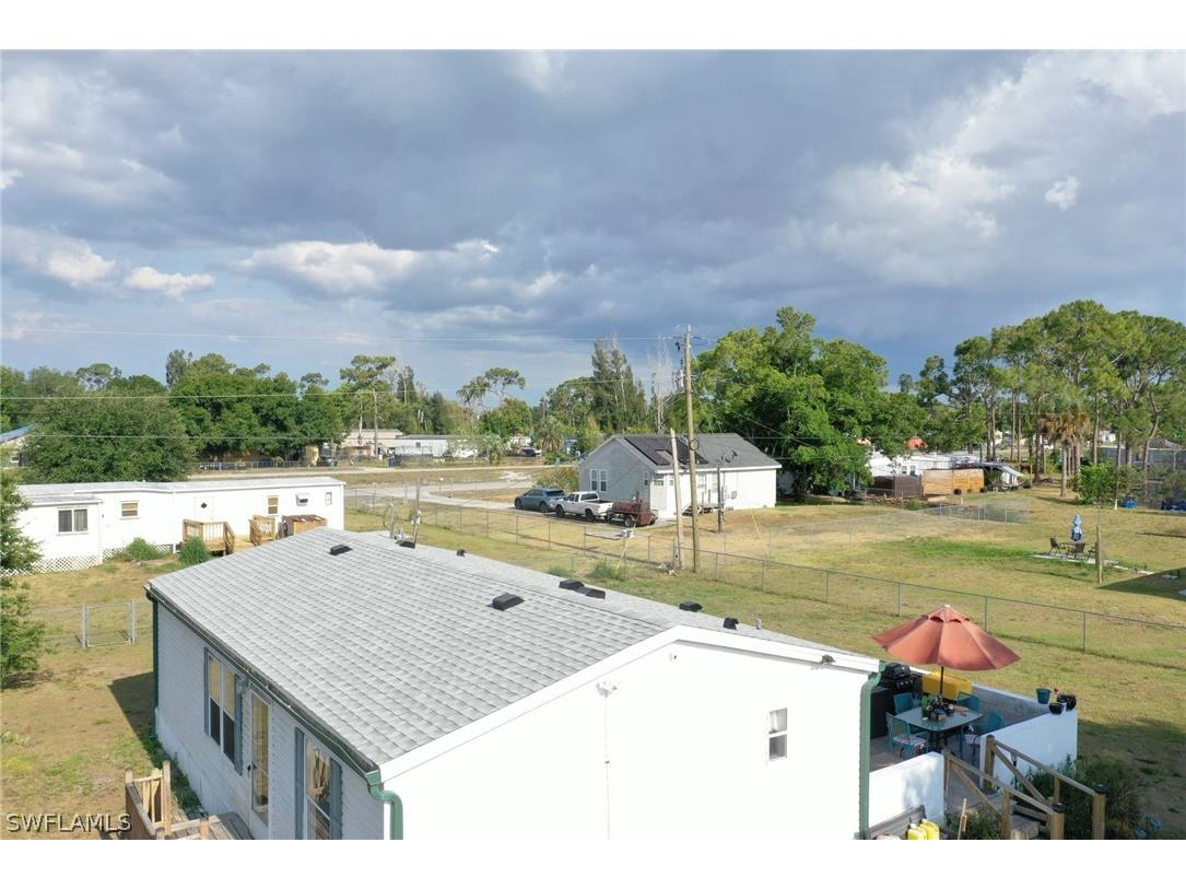 8415 Marx Drive North Fort Myers FL 33917 224040387 image1