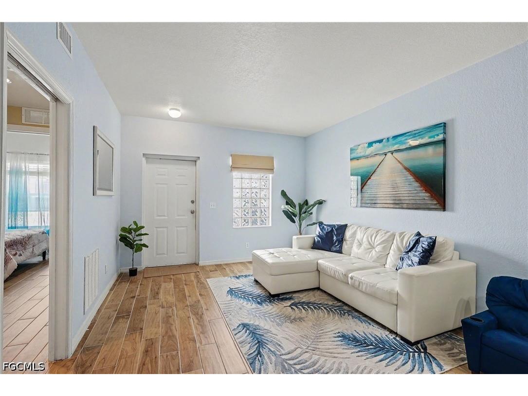 8416 Bernwood Cove Loop #1607 Fort Myers FL 33966 2026028883 image5