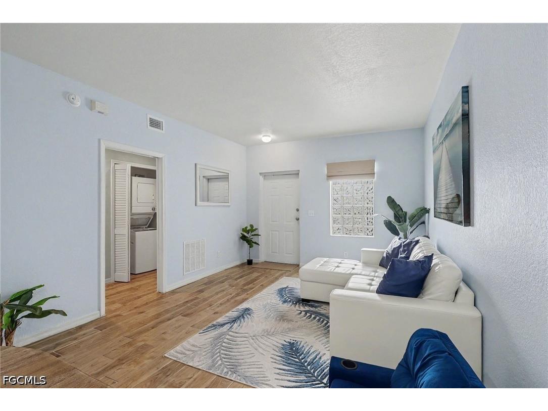 8416 Bernwood Cove Loop #1607 Fort Myers FL 33966 2026028883 image6