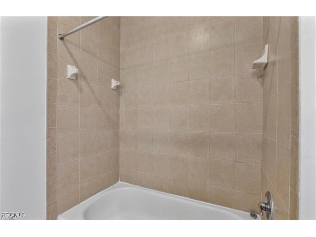 8416 Bernwood Cove Loop #1608 Fort Myers FL 33966 2025015865 image8