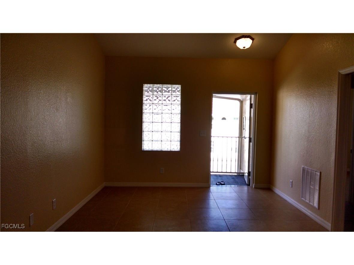 8416 Bernwood Cove Loop #1610 Fort Myers FL 33966 2025003789 image2