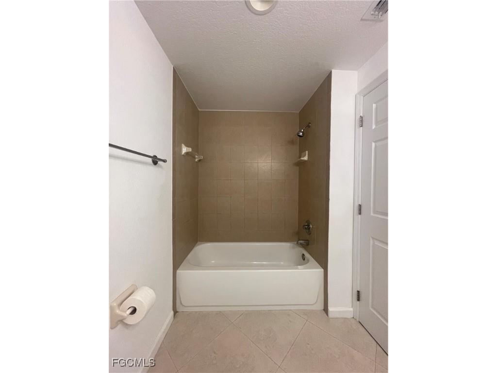 8416 Bernwood Cove Loop #1611 Fort Myers FL 33966 2025018386 image20