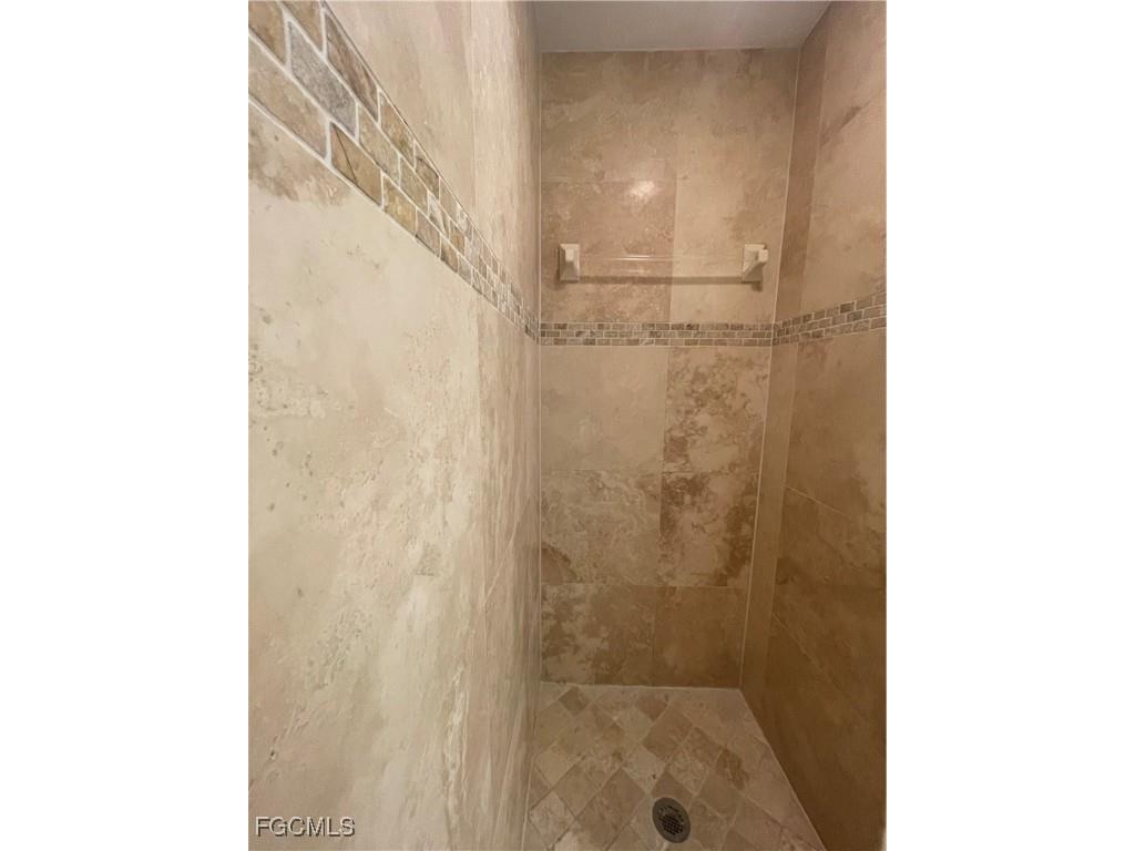 8416 Bernwood Cove Loop #1611 Fort Myers FL 33966 2025018386 image27