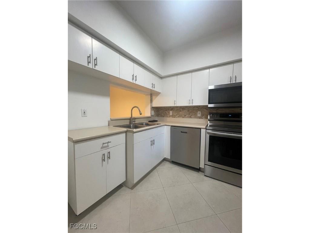 8416 Bernwood Cove Loop #1611 Fort Myers FL 33966 2025018386 image34