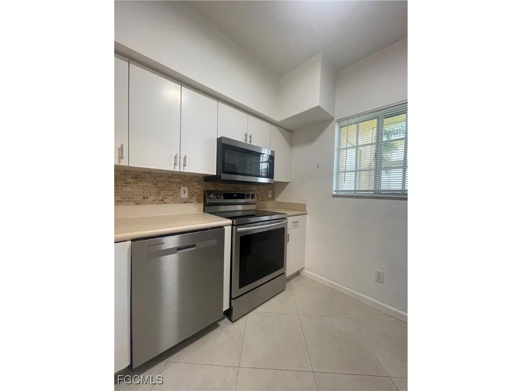 8416 Bernwood Cove Loop #1611 Fort Myers FL 33966 2025018386 image35