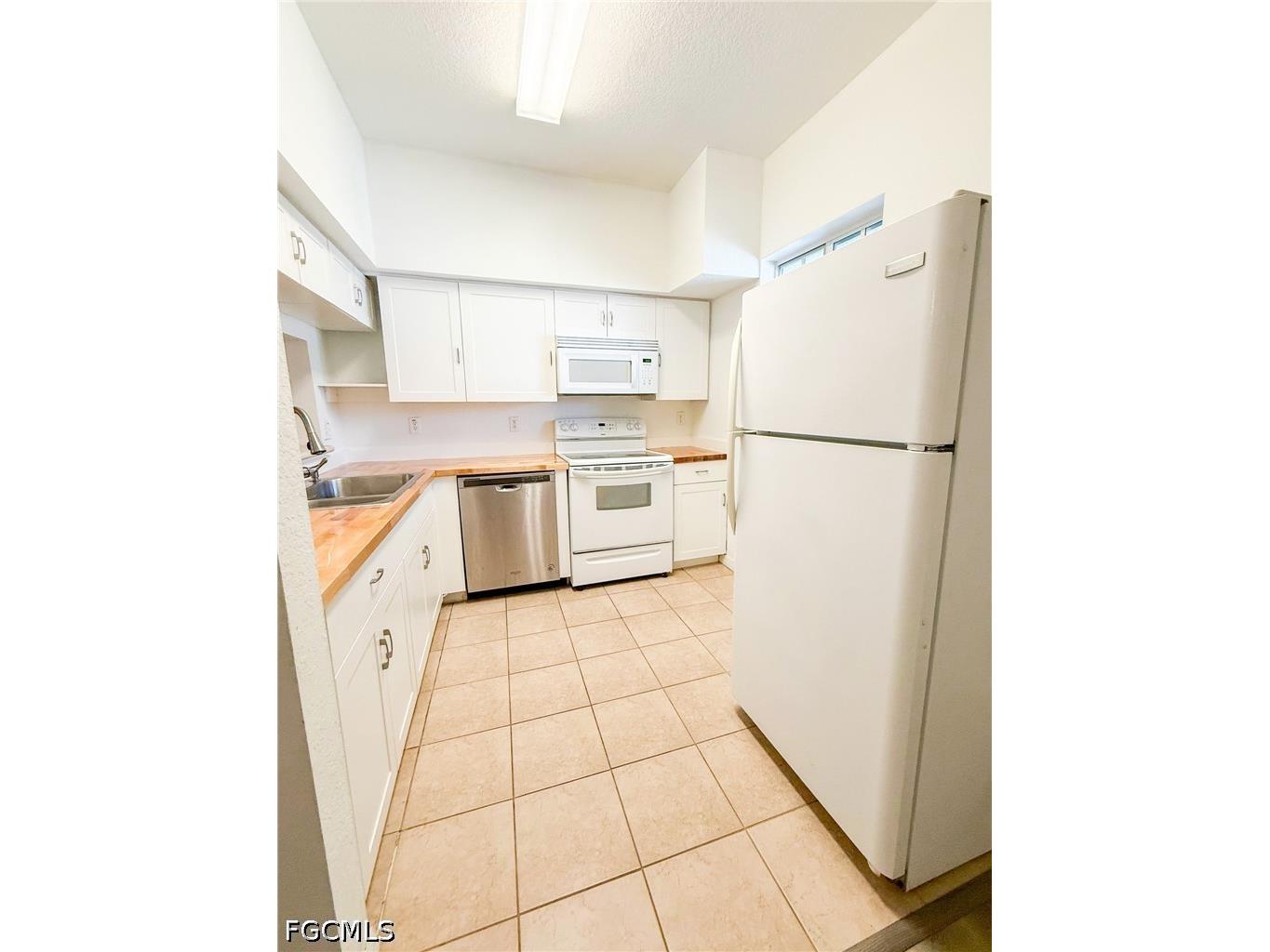 8416 Bernwood Cove Loop #1612 Fort Myers FL 33966 2026021541 image6