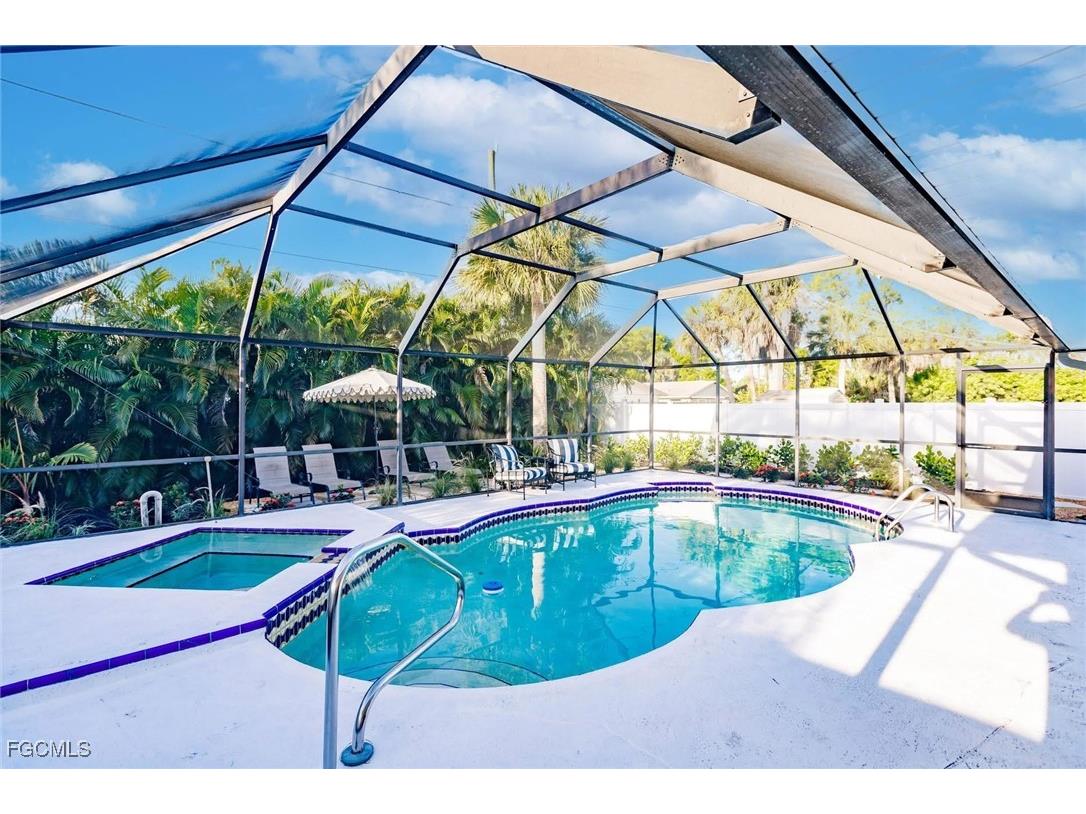842 99th Avenue N Naples FL 34108 2026001455 image25