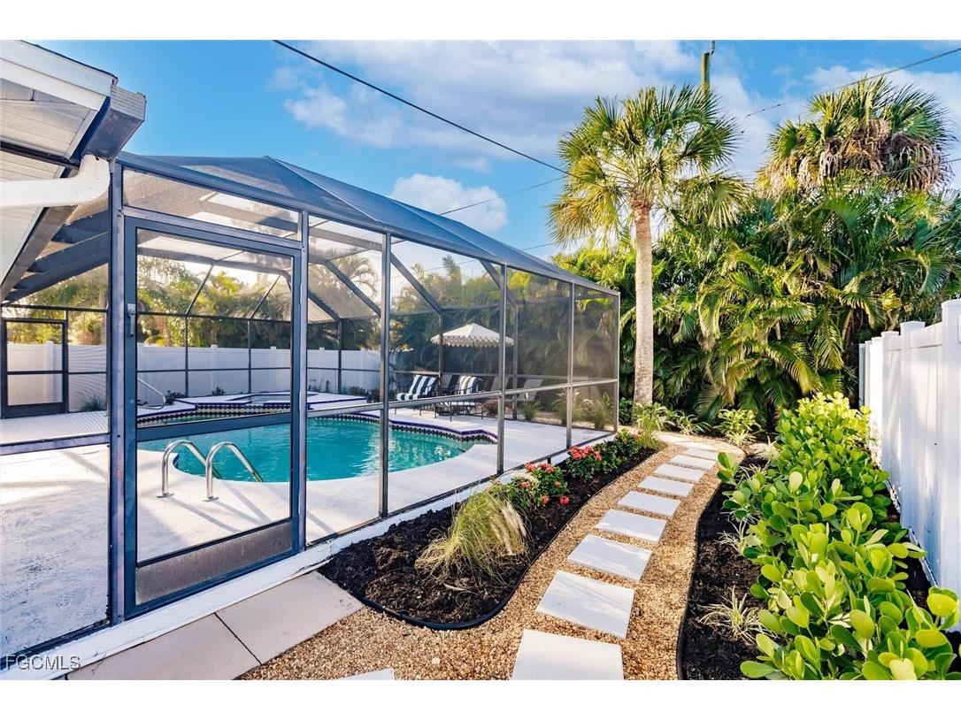 842 99th Avenue N Naples FL 34108 2026001455 image29