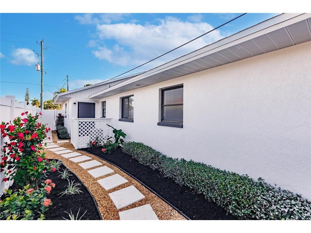842 99th Avenue N Naples FL 34108 2026001455 image31