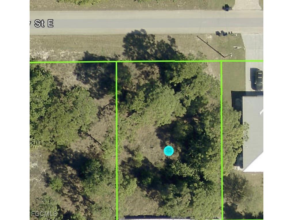 842 Chezy Street E Lehigh Acres FL 33974 2025024478 image1