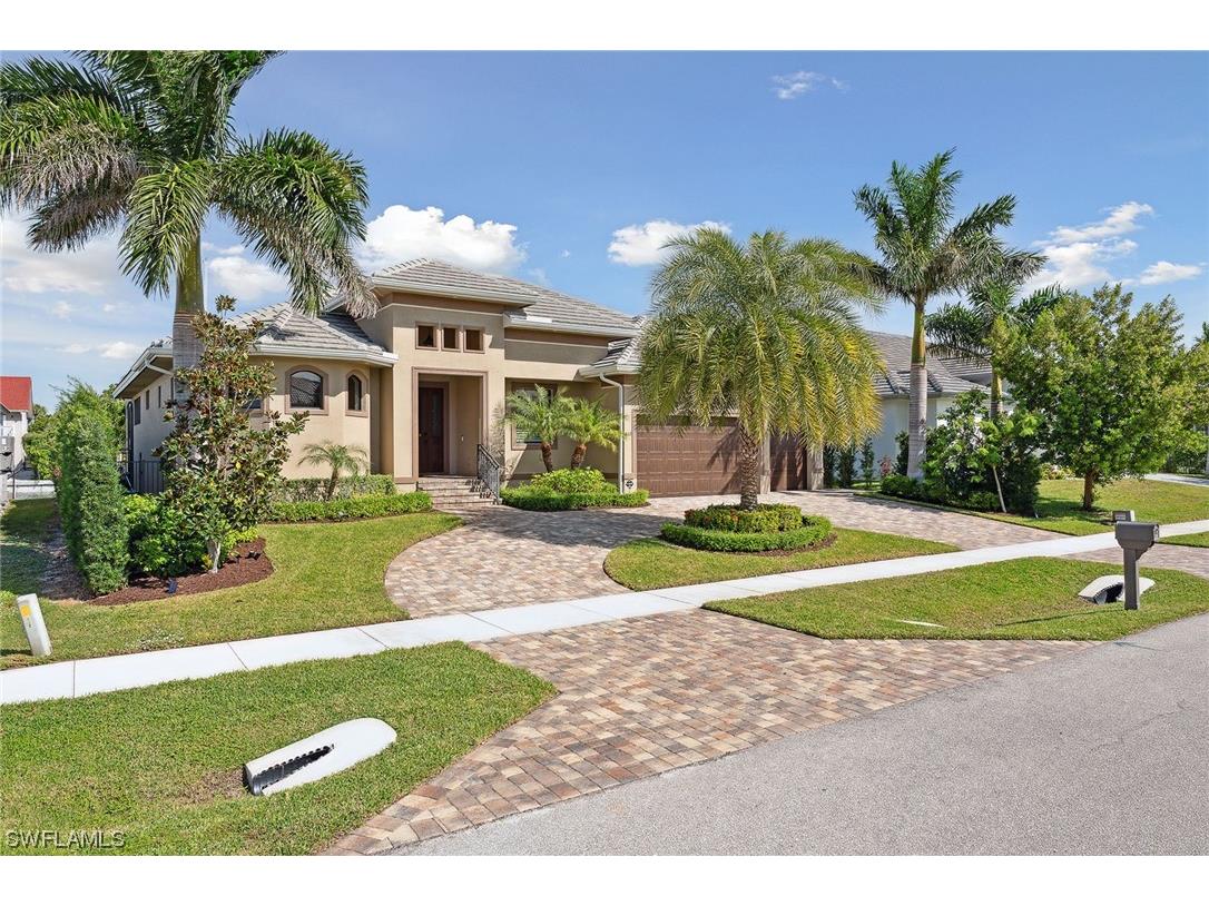 842 Elm Court Marco Island FL 34145 223078395 image1
