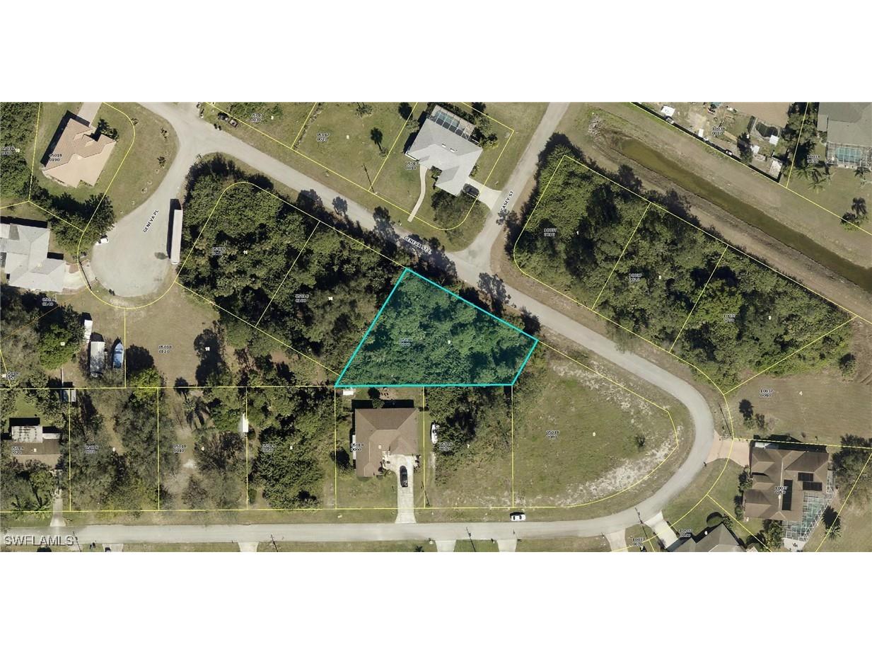 842 Geneva Street Lehigh Acres FL 33974 225011644 image1