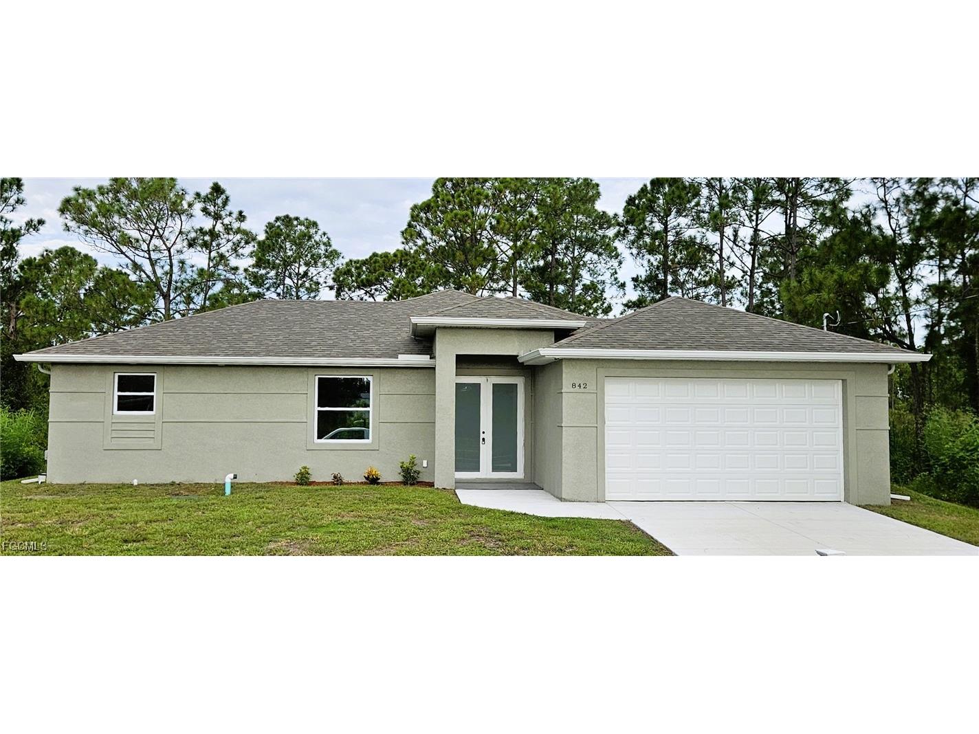 842 Giorgio Avenue S Lehigh Acres FL 33974 225054232 image1