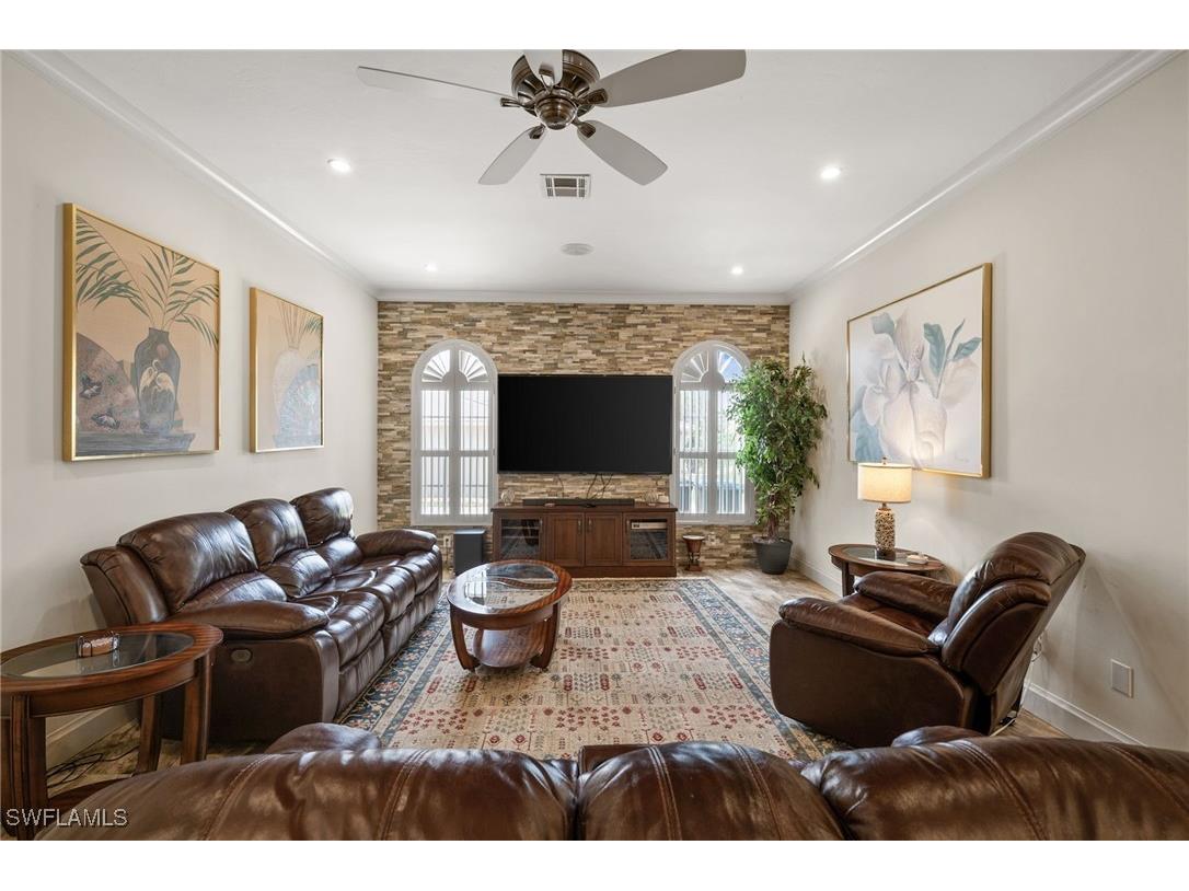 842 Miramar Court Cape Coral FL 33904 225046278 image15