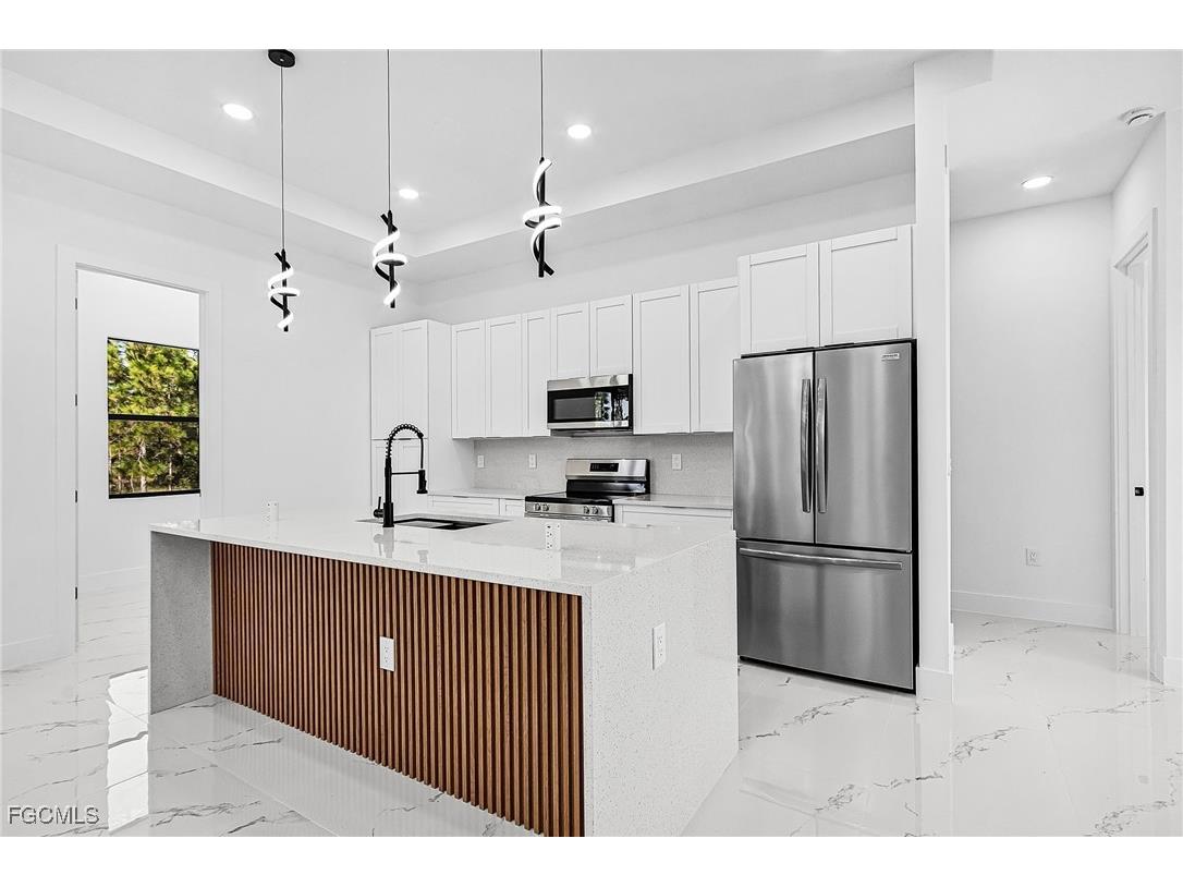 842 Nina Avenue S Lehigh Acres FL 33974 2025019503 image10