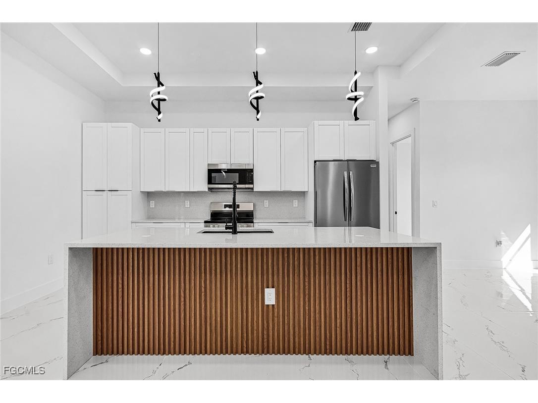 842 Nina Avenue S Lehigh Acres FL 33974 2025019503 image12