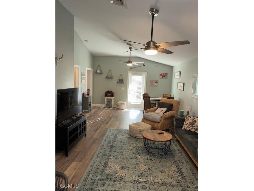 842 South Street Fort Myers Beach FL 33931 2025025290 image14