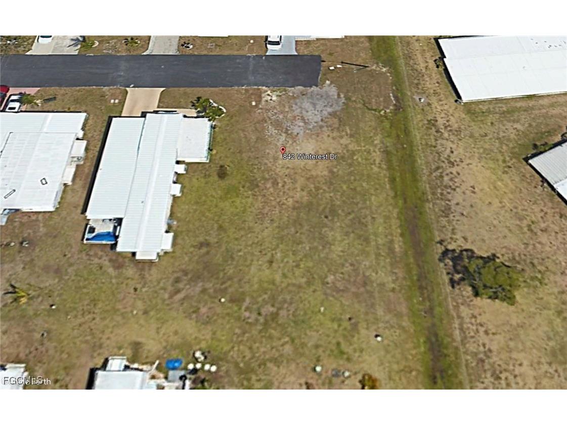 842 Winterest Drive North Fort Myers FL 33917 2026000560 image3