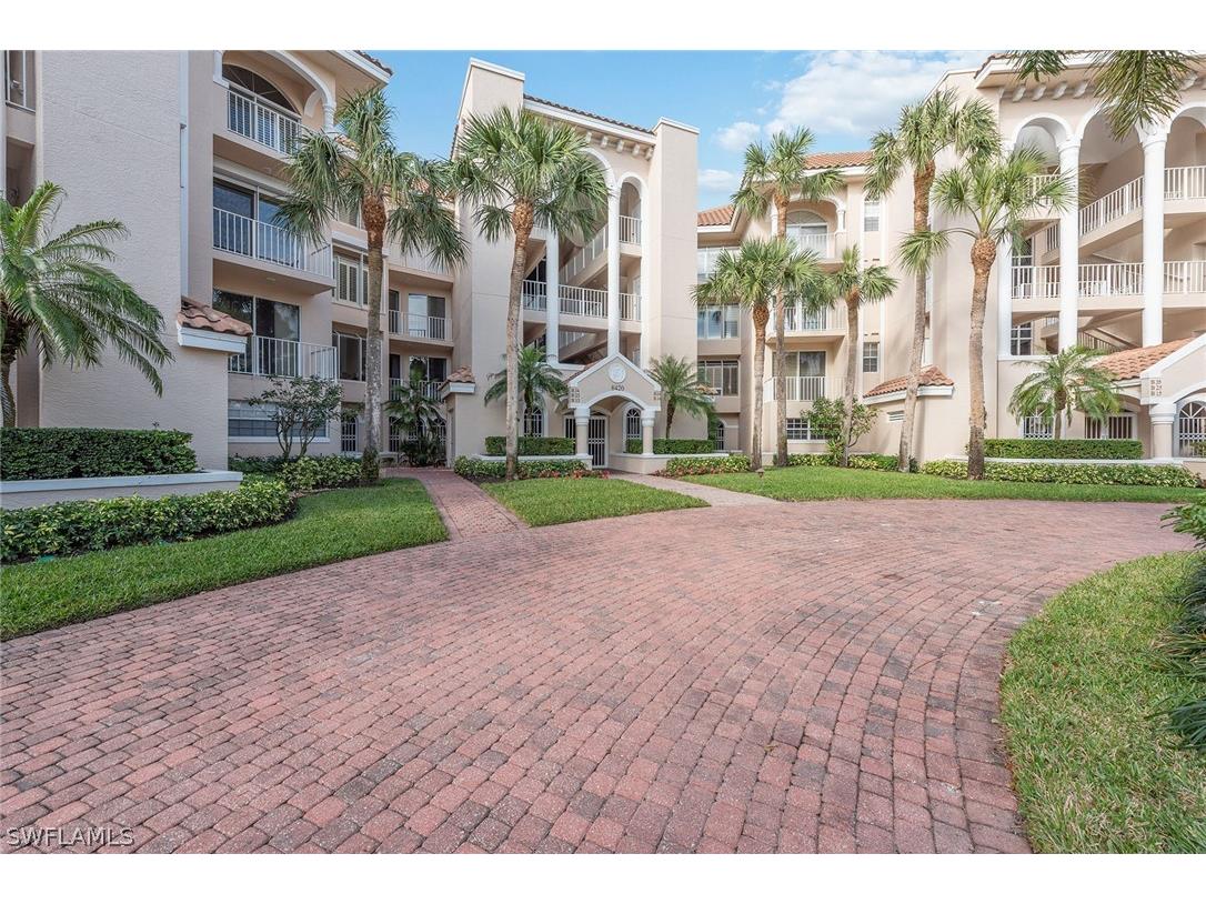 8420 Abbington Circle #B32 Naples FL 34108 223005815 image1