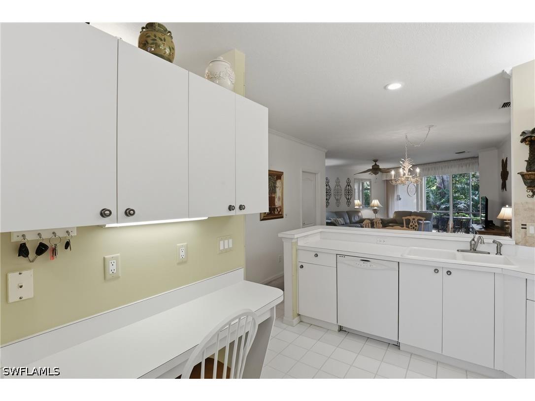 8420 Excalibur Circle #R6 Naples FL 34108 226013468 image10