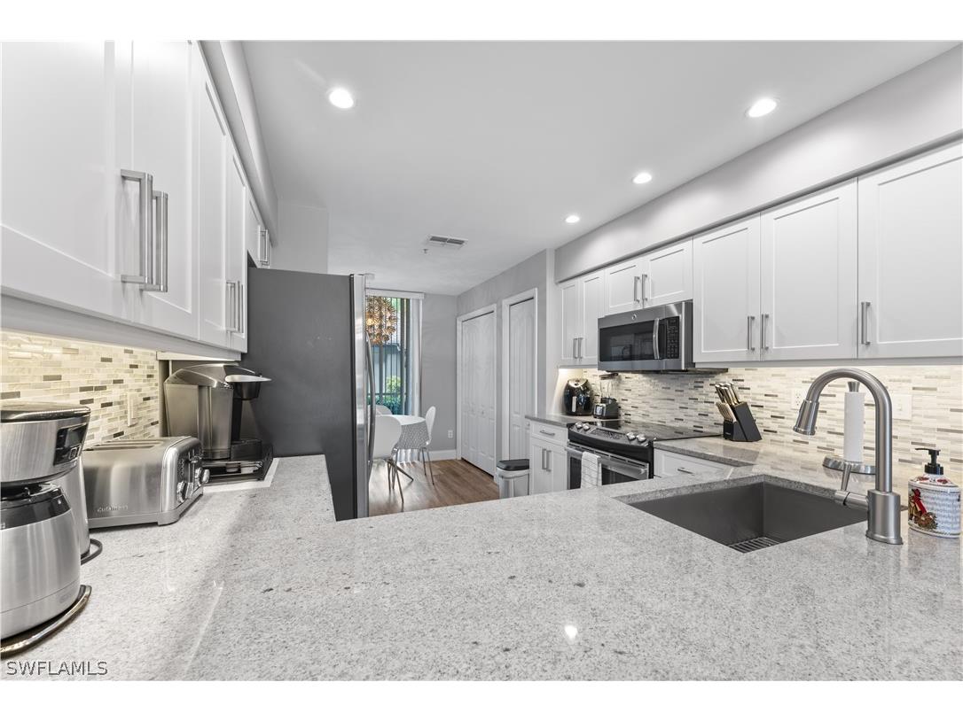 8420 Naples Heritage Drive #1415 Naples FL 34112 226006197 image4