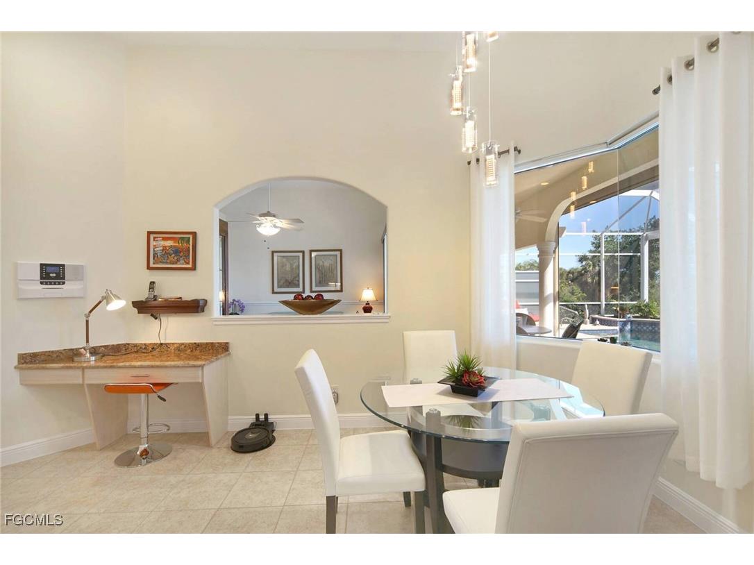 8420 Southwind Bay Circle Fort Myers FL 33908 2025023295 image13