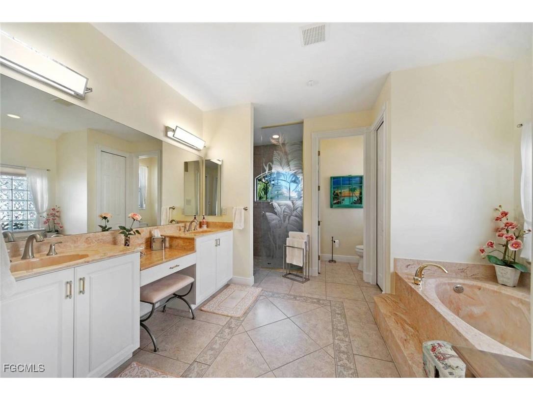 8420 Southwind Bay Circle Fort Myers FL 33908 2025023295 image19