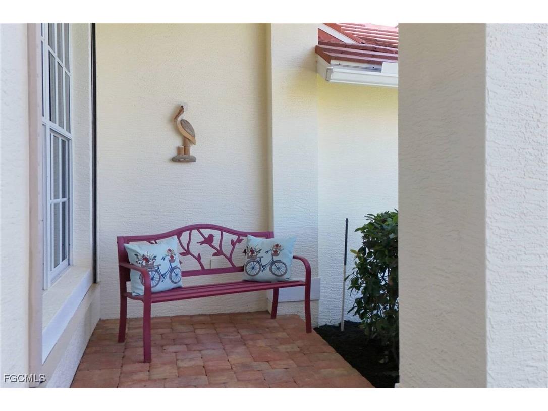 8420 Southwind Bay Circle Fort Myers FL 33908 2025023295 image4