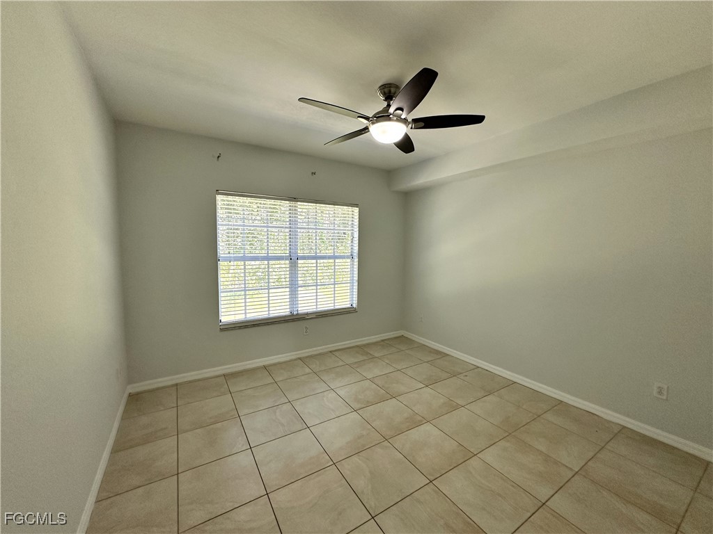 8423 Bernwood Cove Loop #403 Fort Myers FL 33966 2025000109 image12