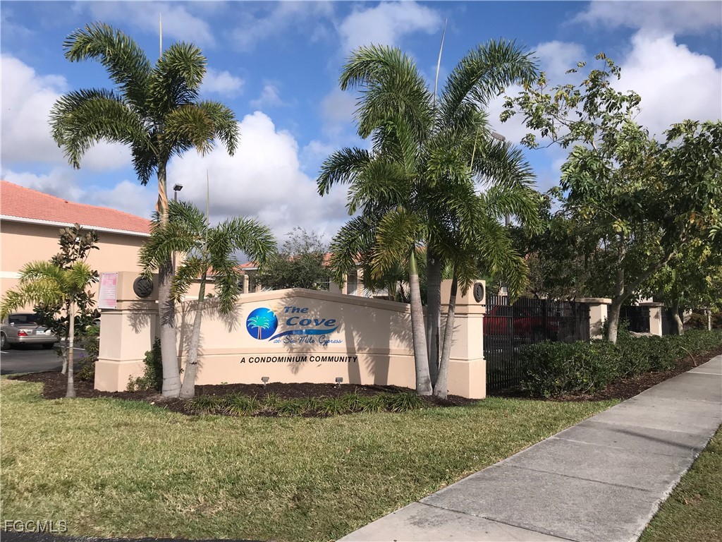 8423 Bernwood Cove Loop #403 Fort Myers FL 33966 2025000109 image6