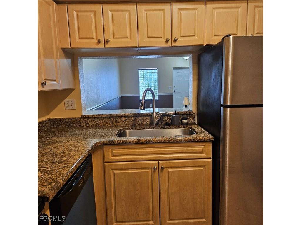 8423 Bernwood Cove Loop #409 Fort Myers FL 33966 2025013012 image7
