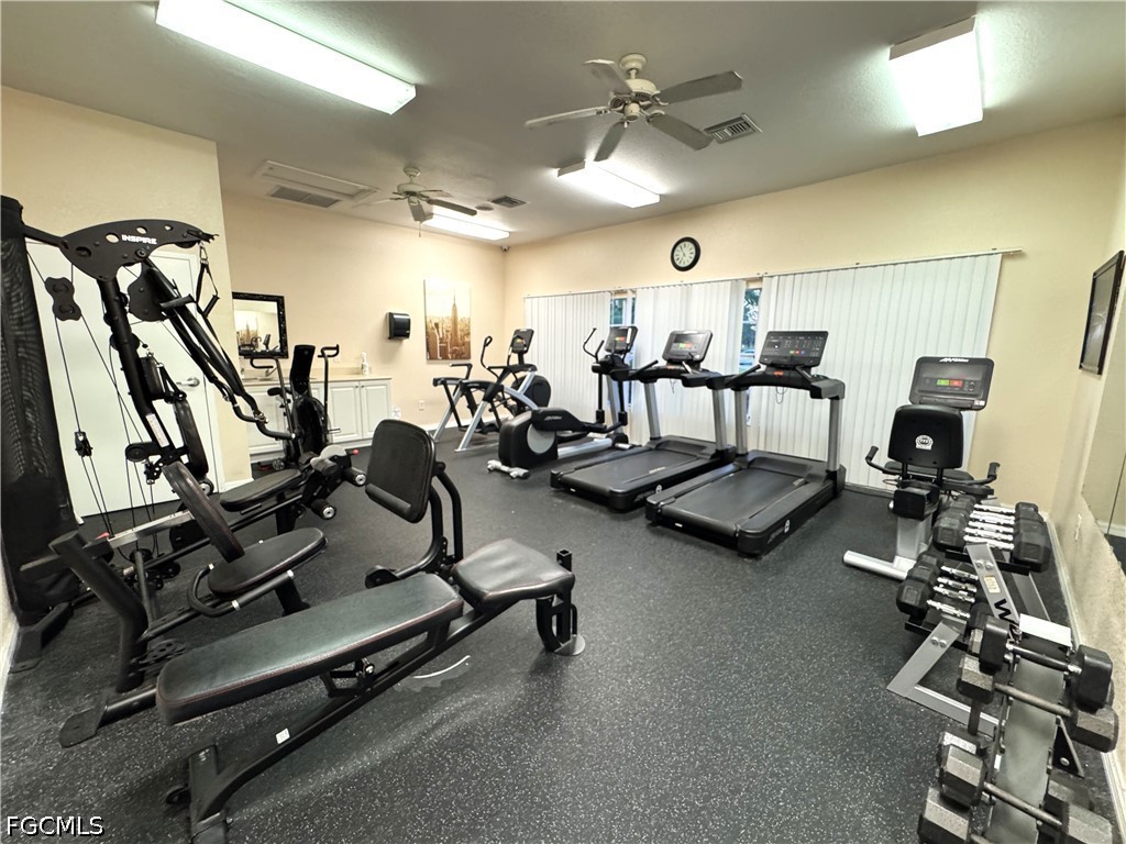 8423 Bernwood Cove Loop #410 Fort Myers FL 33966 2026023109 image34