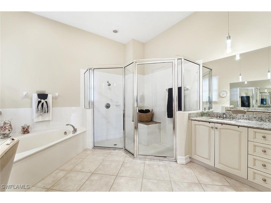 8425 Mallards Way Naples FL 34114 226004609 image20