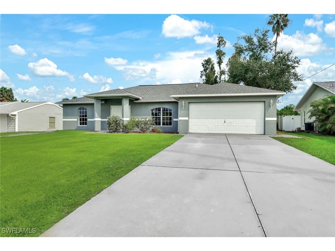8427 Caloosa Road Fort Myers FL 33967 224066310 image1