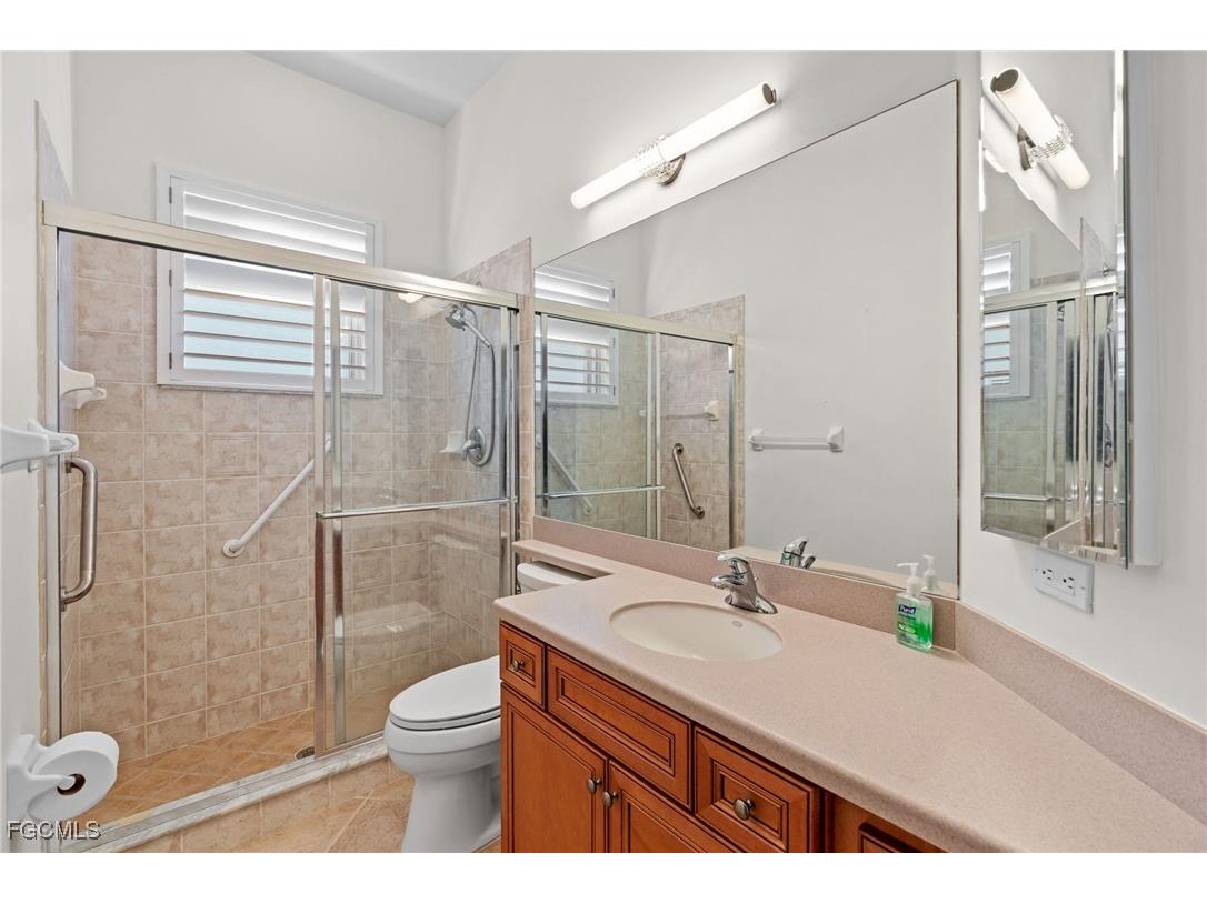 8429 Laurel Lakes Boulevard Naples FL 34119 2025022102 image18