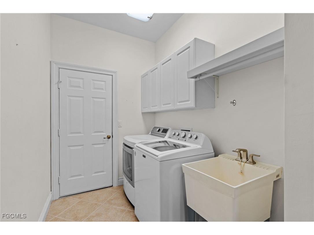 8429 Laurel Lakes Boulevard Naples FL 34119 2025022102 image19