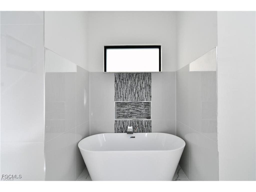 843 Burns Avenue S Lehigh Acres FL 33974 2025022661 image19