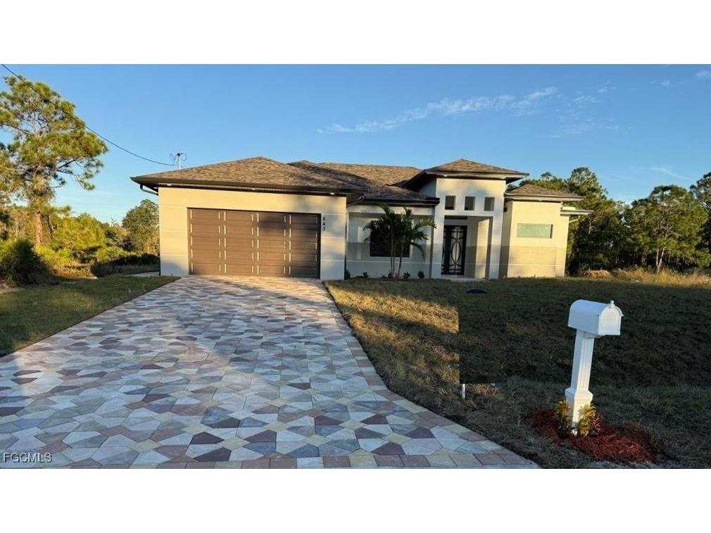 843 Burns Avenue S Lehigh Acres FL 33974 2025022661 image2